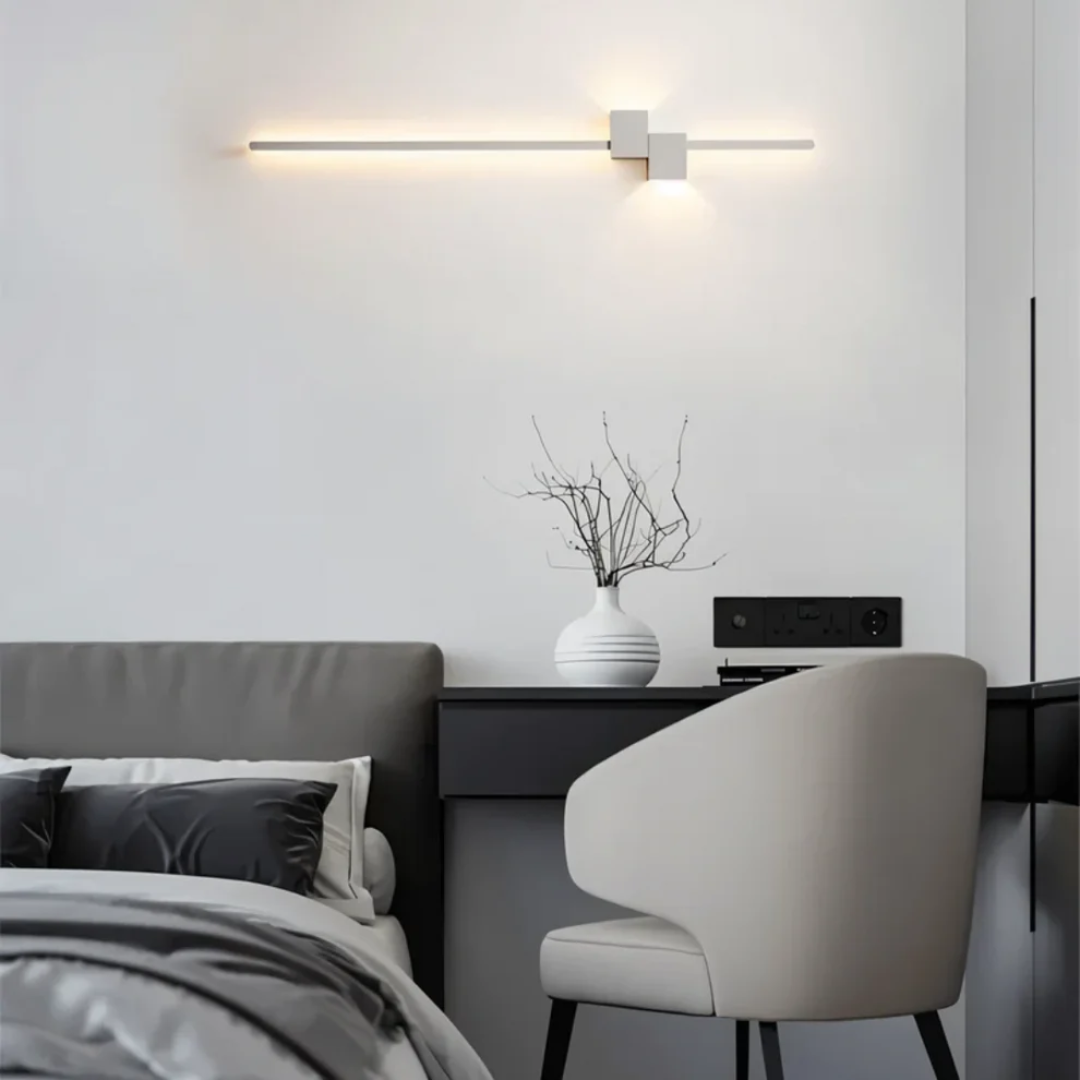 Veris Applique LED Blanc Chaud 3000K Moderne | Intérieur Doré Élégant