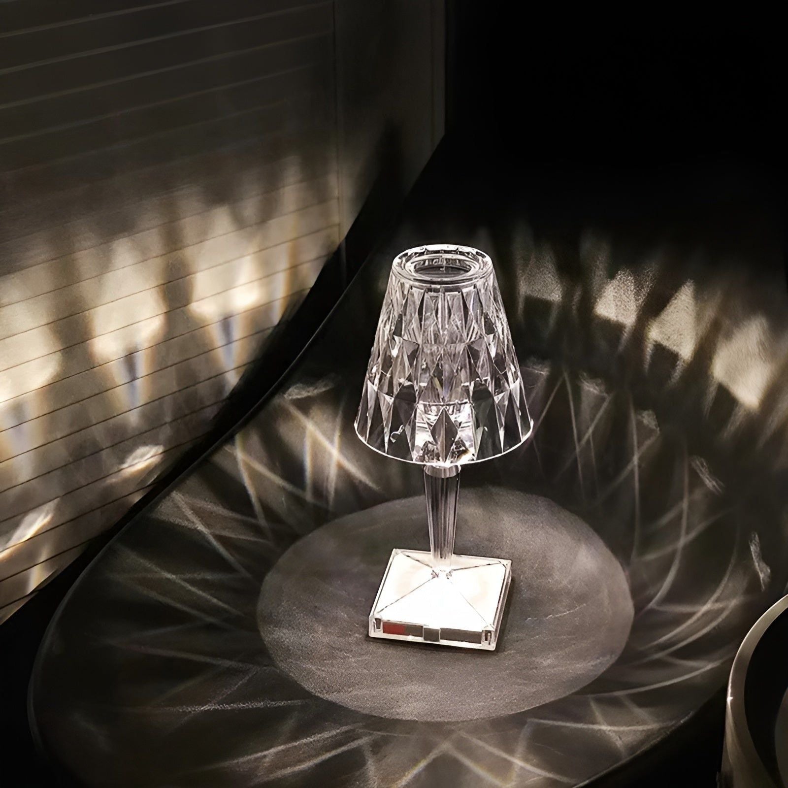 Diamond Glow Veilleuse Cristal Diamant USB | Éclat Précieux Décoratif Sans Fil