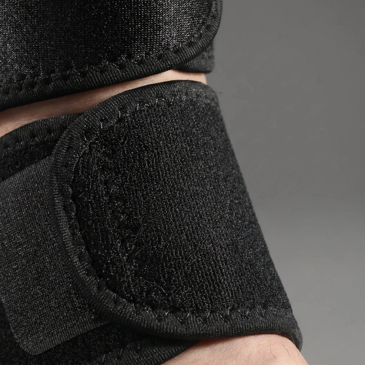 Crossed Compression Ankle Brace - Adjustable Running & Gym