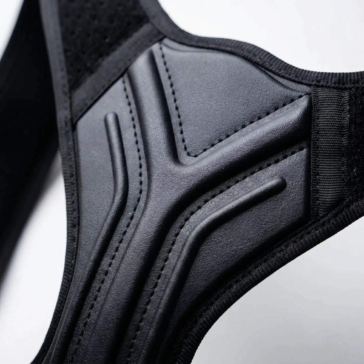 Upper Back Brace Front Closure - Breathable Office & Gym Adjustable