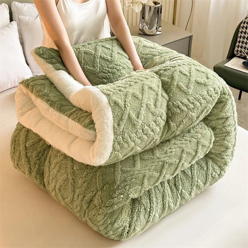Plush Reversible Thick Duvet - Premium All-Season Bed Comfort