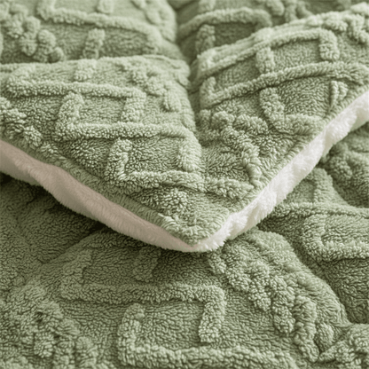 Plush Reversible Thick Duvet - Premium All-Season Bed Comfort