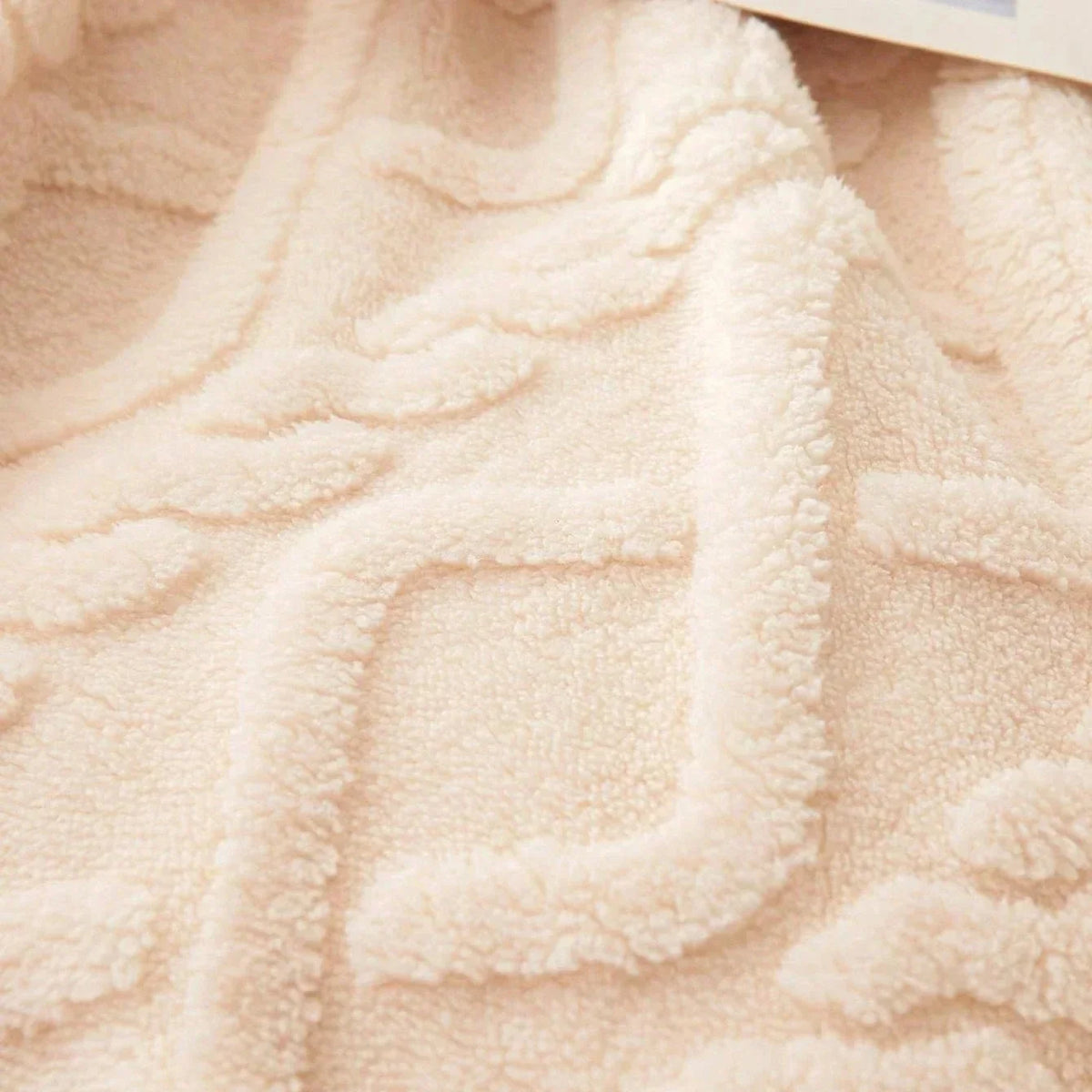 Lightweight Coral Fleece Blanket - Daily Sofa & Travel Comfort