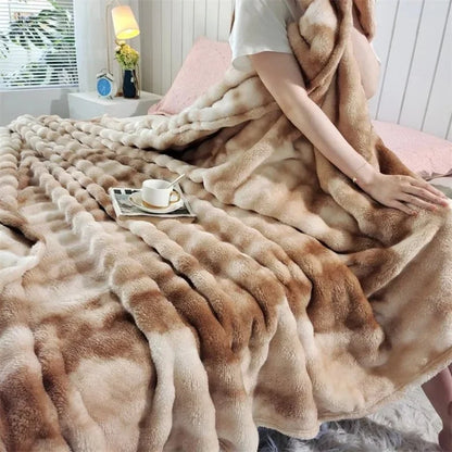 Gradient Double-Sided Blanket - Large Format Luxurious Cosy Comfort