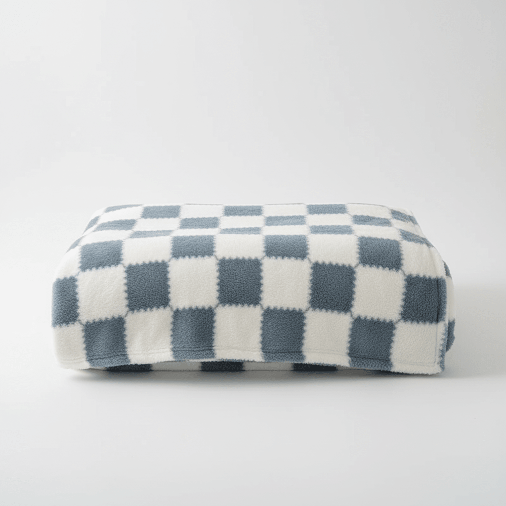 Checked Fleece Blanket - Bed & Sofa Classic Cosy Comfort