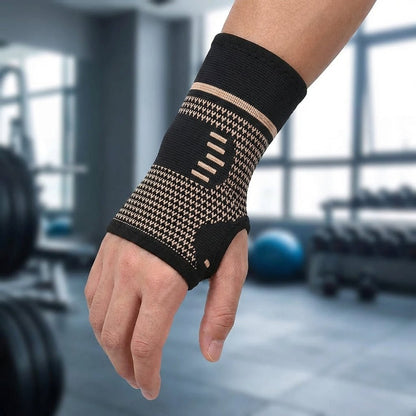 Elastic Wrist Sleeve - Gym & Sport Light Joint Support