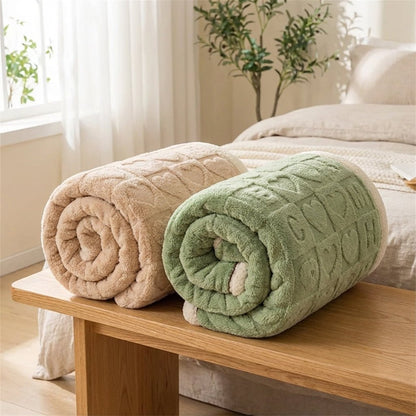 Heart Pattern Plush Reversible Throw - Premium Winter Comfort