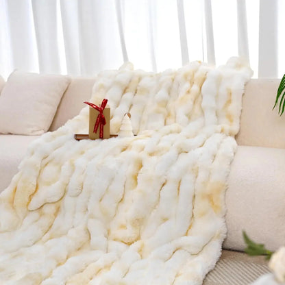 Faux Fur Ultra-Soft Throw - Luxurious Home Comfort Statement