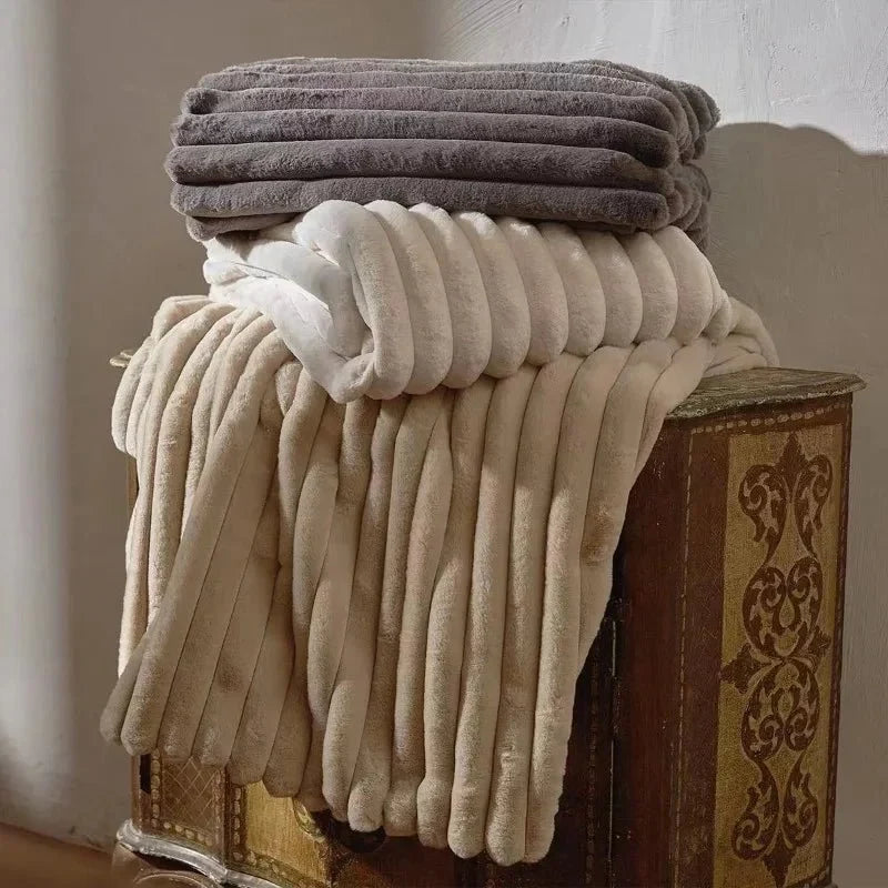 Ribbed Plush Throw - Sofa & Bed Soft & Stylish Comfort