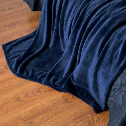 Soft Lightweight Fleece Throw - Bed & Sofa All-Season
