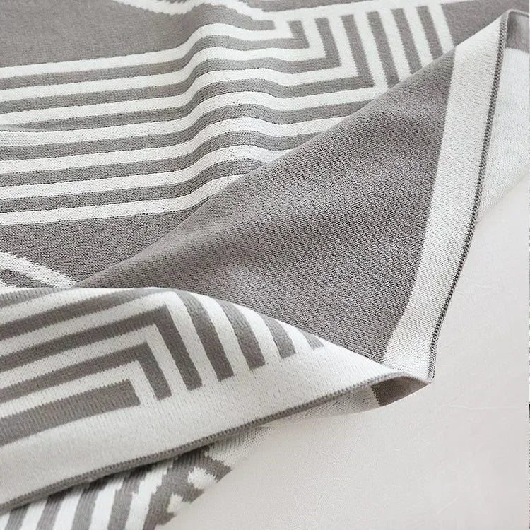 Knitted Geometric Modern Throw - Designer Sofa Decoration