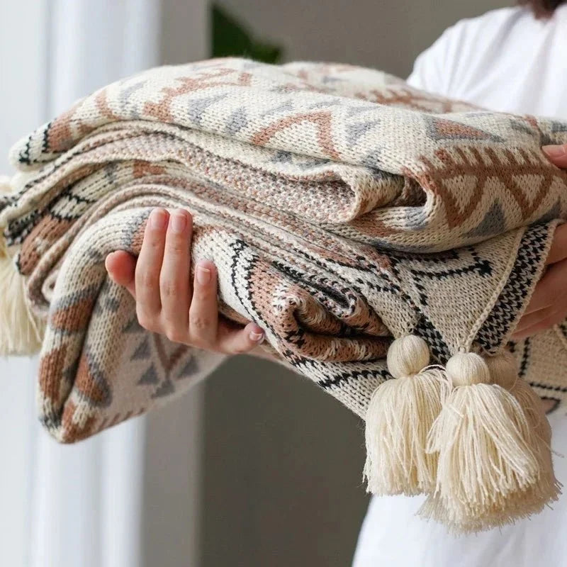 Knitted Boho Pompom Throw - Natural Cosy Beige Decoration