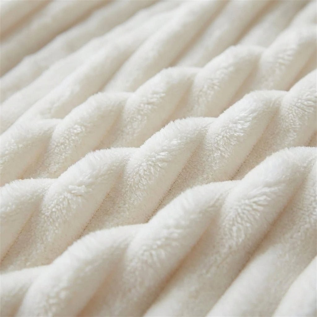Velvet Plush Cosy Throw - Thick Home Warmth Comfort