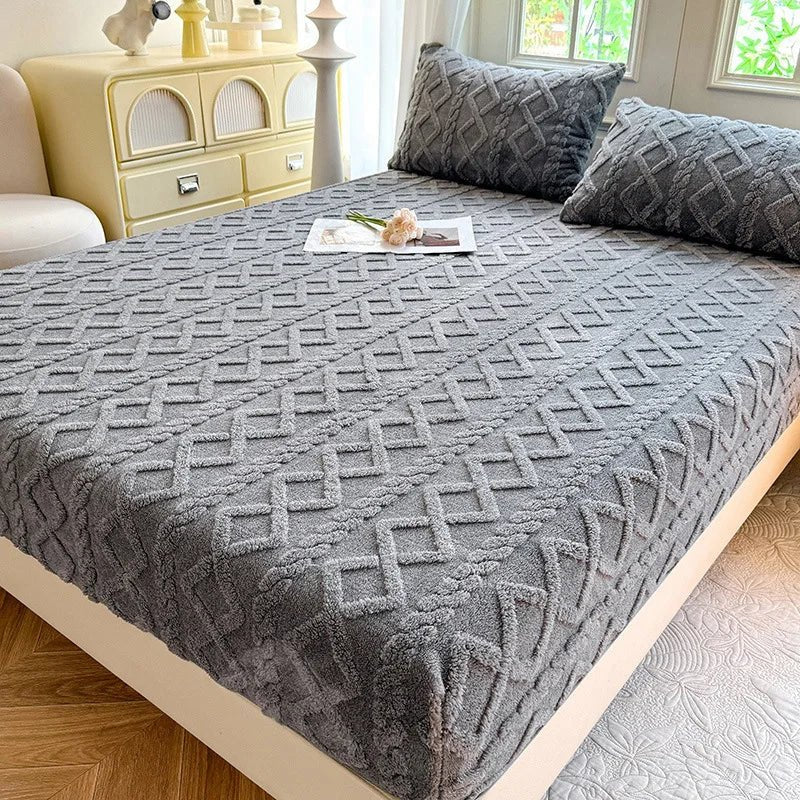 Plush Mattress Protector - Elastic Non-Slip Soft & Warm Topper