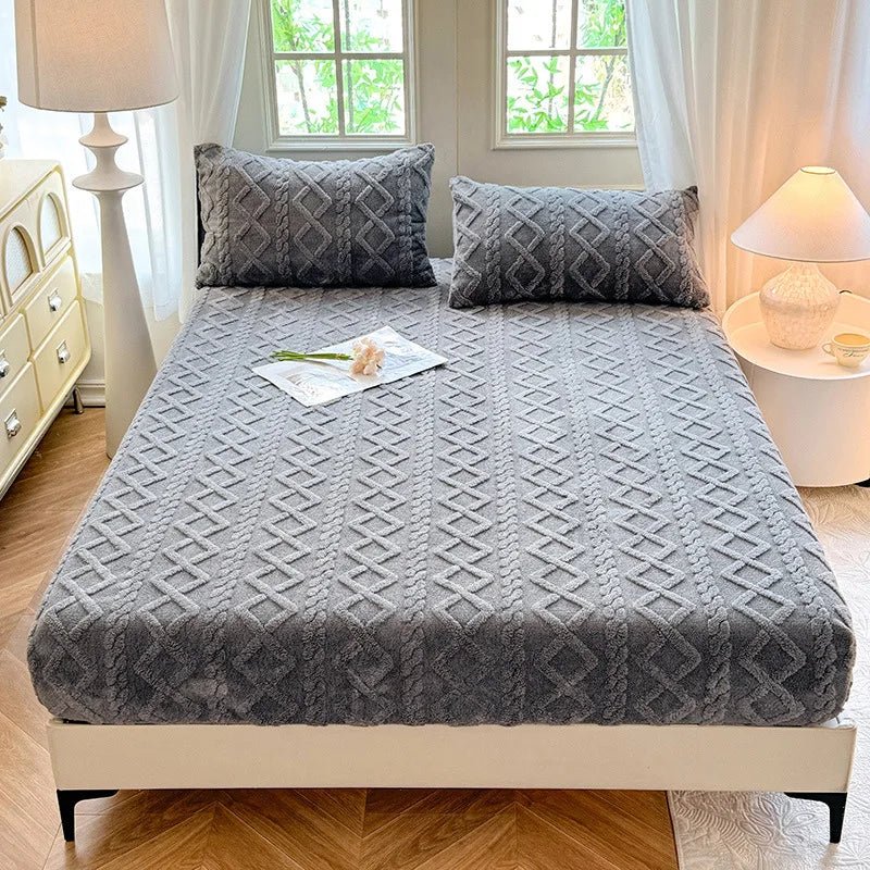 Plush Mattress Protector - Elastic Non-Slip Soft & Warm Topper