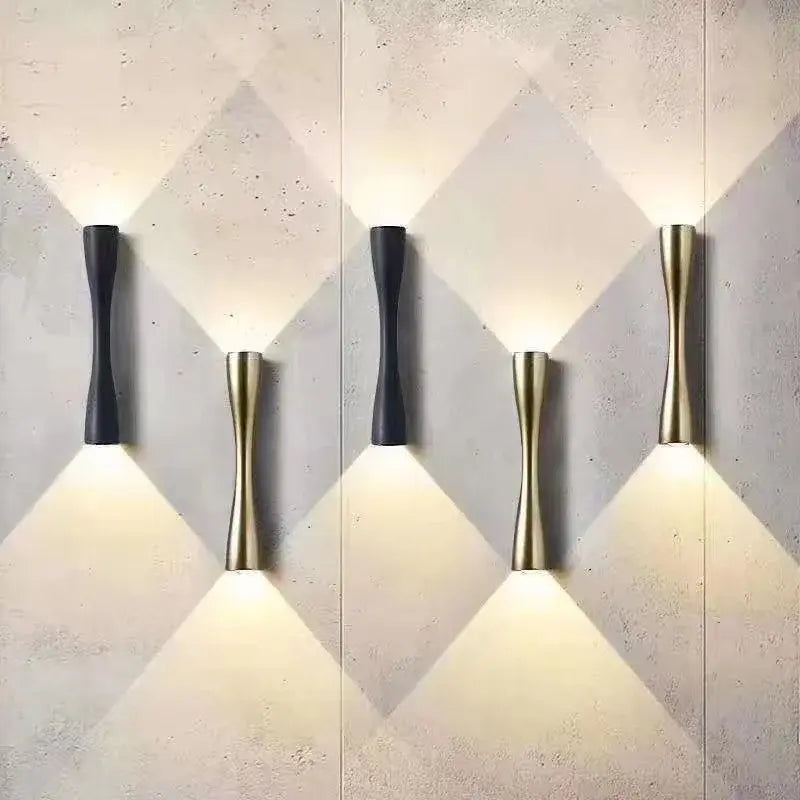 Aurum Applique Grille IP65 | Intérieur et Extérieur Salon et Terrasse